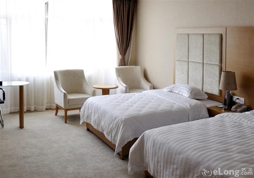 Shenzhen Huamao Aviatic Hotel Екстер'єр фото