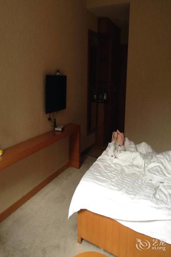 Shenzhen Huamao Aviatic Hotel Екстер'єр фото