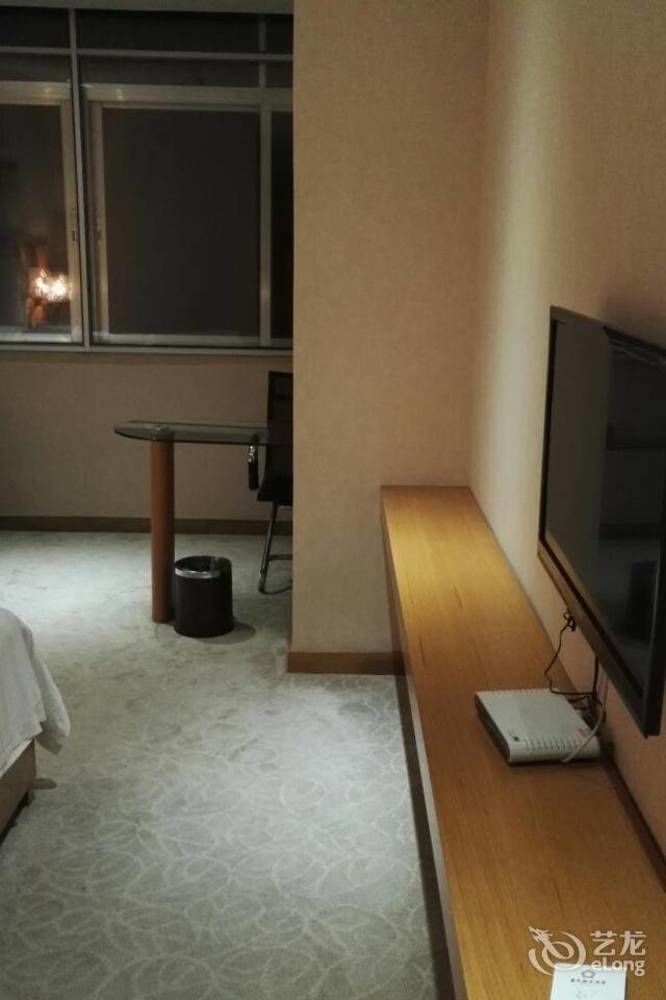 Shenzhen Huamao Aviatic Hotel Екстер'єр фото